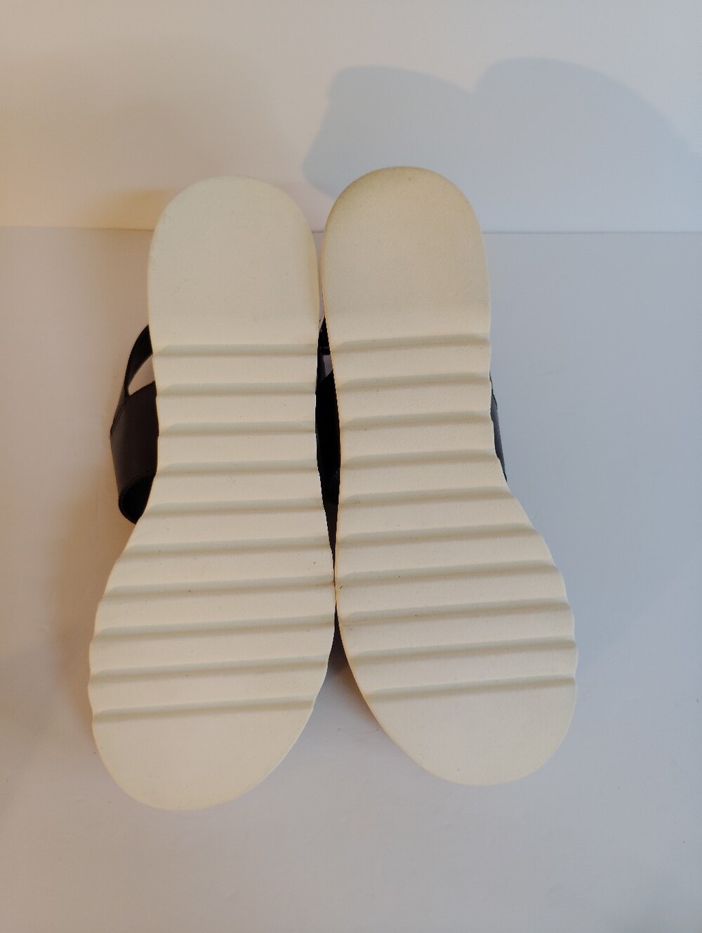 Steve Madden Black Leather Double-Strap Women's Sandals - Picture 7 of 8
